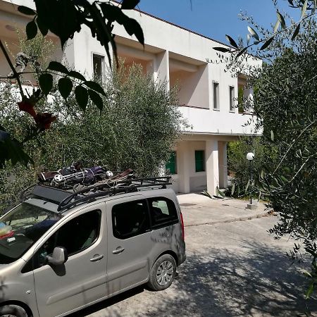 Апартаменты Casa Vacanze Pizzone Пескичи Экстерьер фото